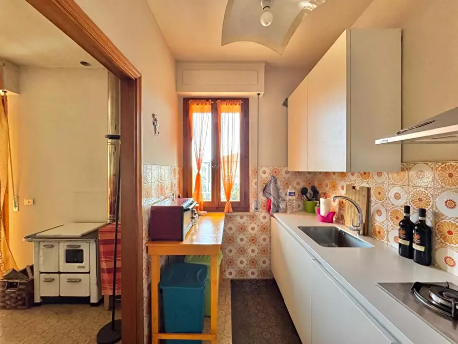 Immagine 11 di Casa bifamiliare in vendita  a Peccioli