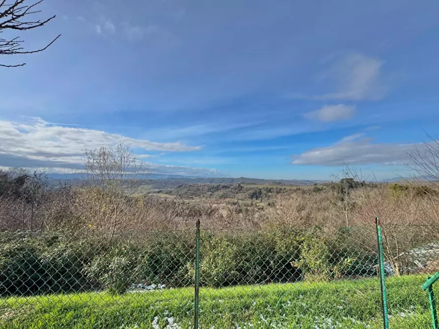 Immagine 34 di Casa bifamiliare in vendita  a Peccioli