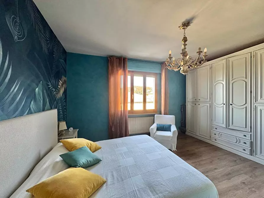 Immagine 21 di Casa bifamiliare in vendita  a Peccioli