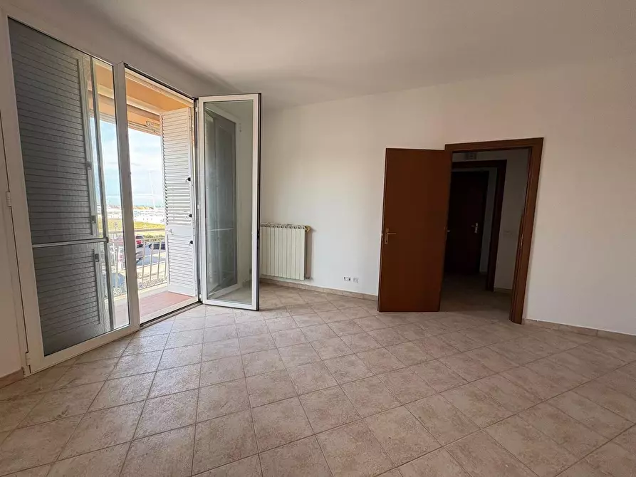 Immagine 16 di Appartamento in vendita  a Pisa