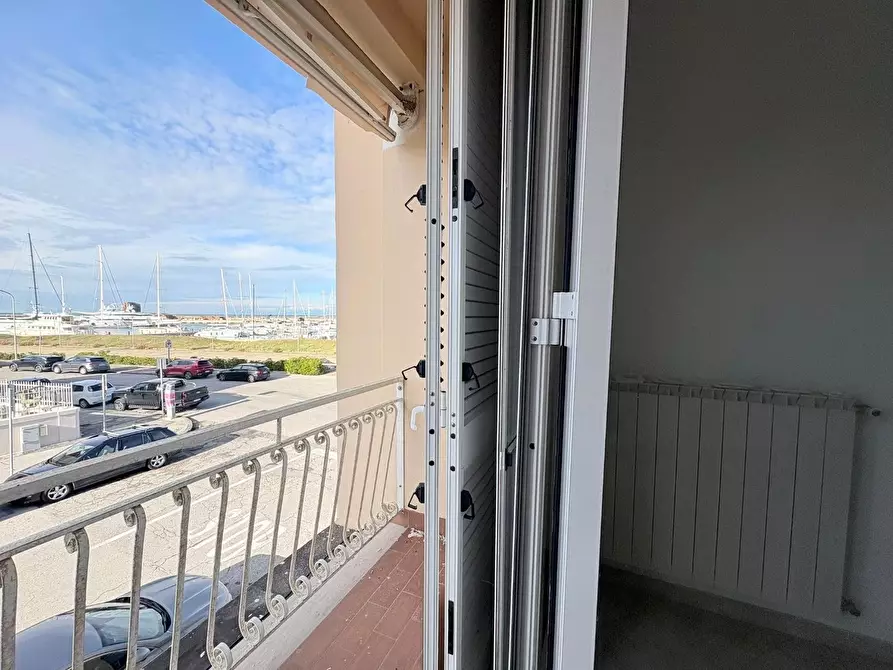 Immagine 1 di Appartamento in vendita  a Pisa