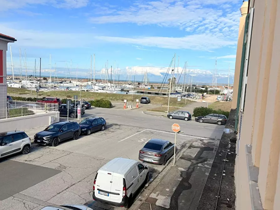 Immagine 13 di Appartamento in vendita  a Pisa