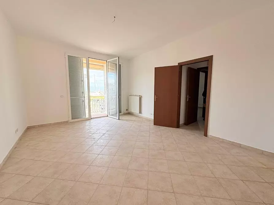 Immagine 6 di Appartamento in vendita  a Pisa