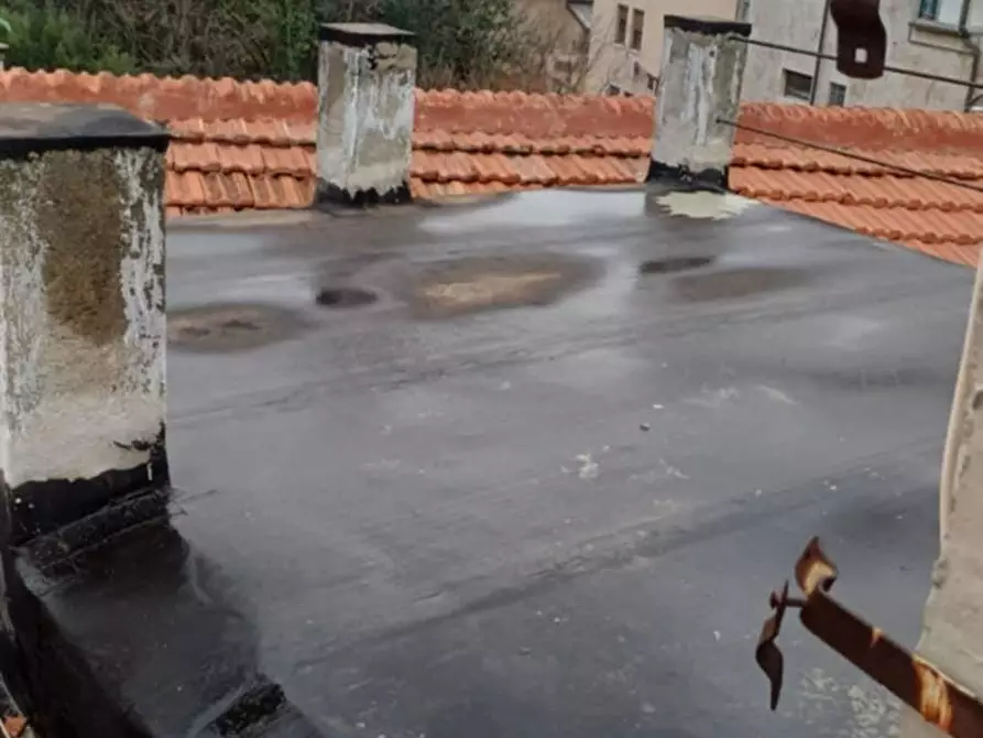 Immagine 10 di Appartamento in vendita  a Pisa