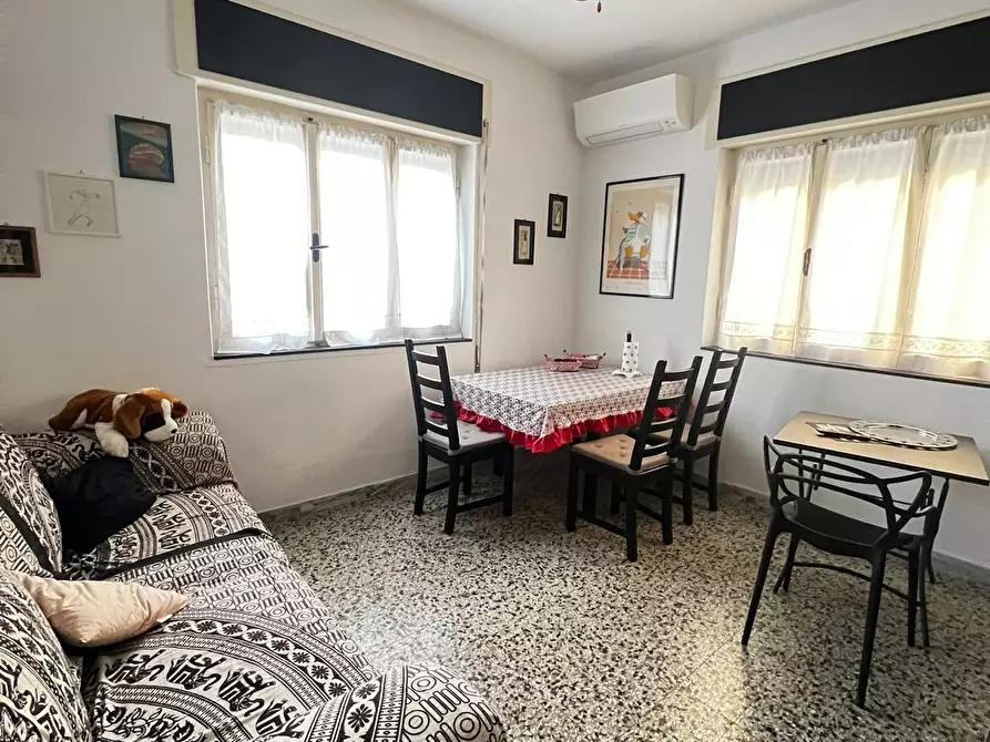 Immagine 1 di Appartamento in vendita  a Ameglia