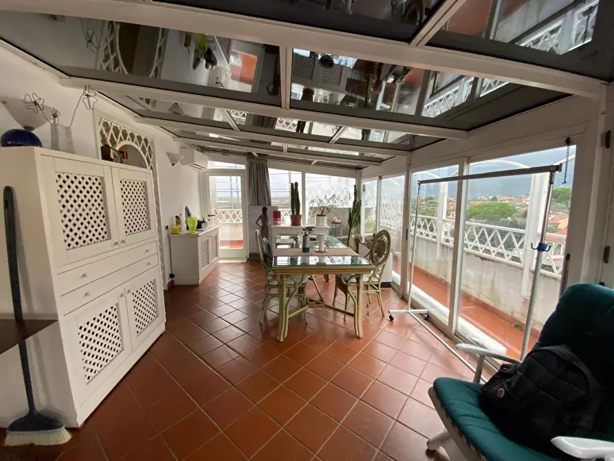 Immagine 8 di Mansarda in vendita  a Seravezza