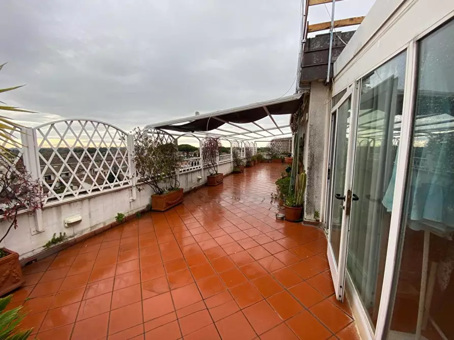 Immagine 3 di Mansarda in vendita  a Seravezza