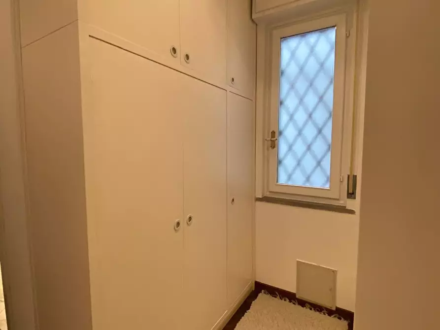 Immagine 11 di Mansarda in vendita  a Seravezza