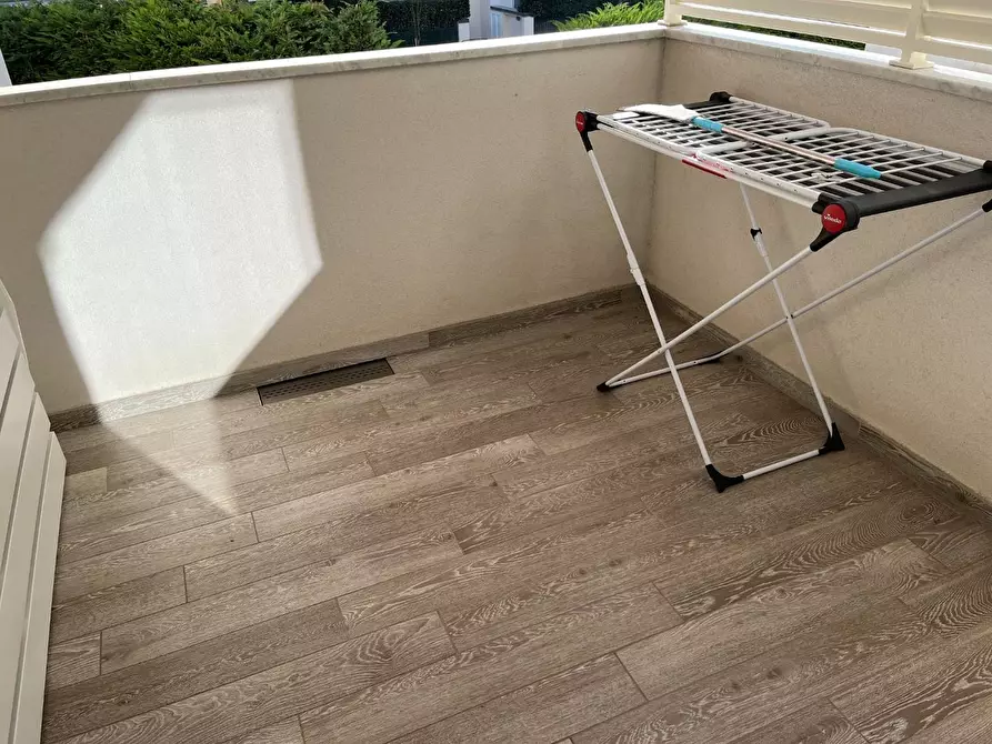 Immagine 23 di Appartamento in vendita  a Massa