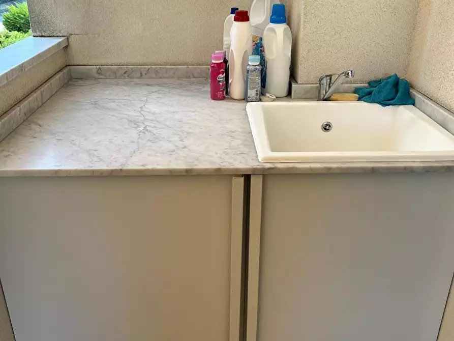 Immagine 27 di Appartamento in vendita  a Massa