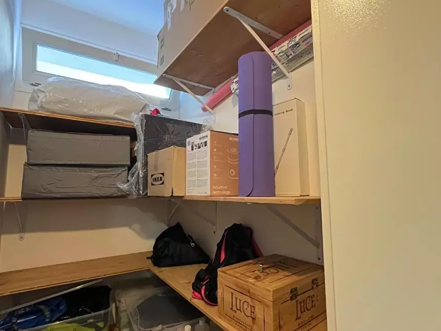 Immagine 26 di Appartamento in vendita  a Massa