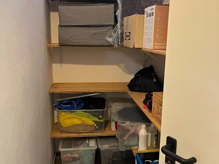 Immagine 25 di Appartamento in vendita  a Massa