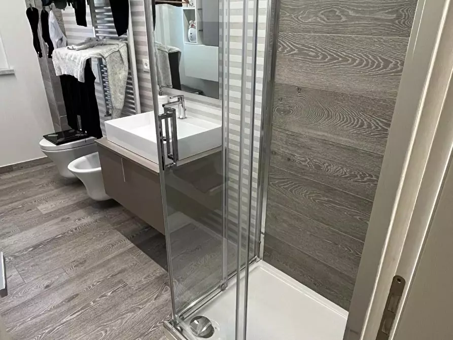 Immagine 15 di Appartamento in vendita  a Massa