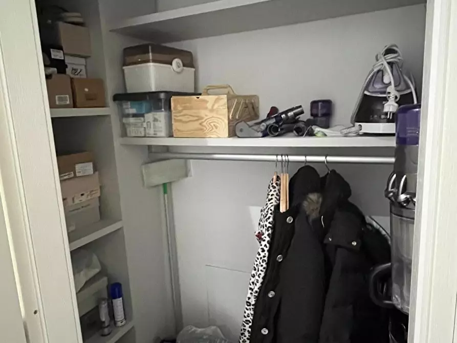 Immagine 10 di Appartamento in vendita  a Massa