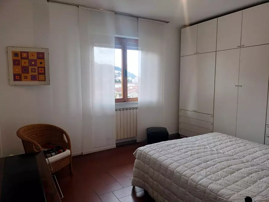 Immagine 10 di Appartamento in vendita  a Massa