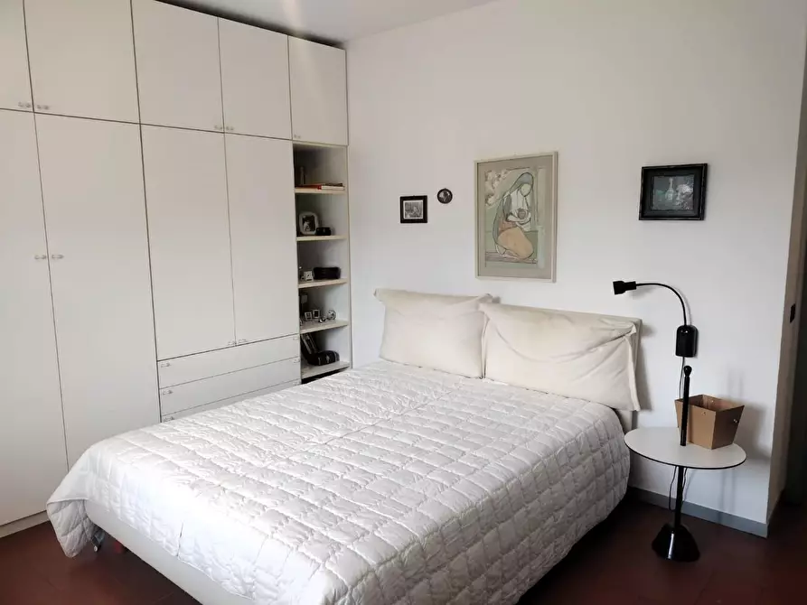 Immagine 9 di Appartamento in vendita  a Massa