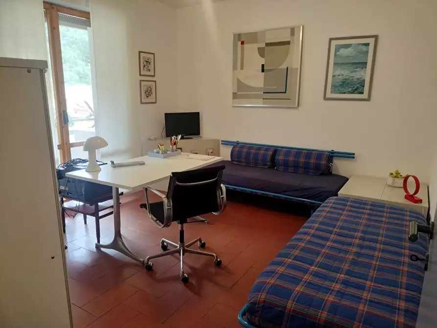 Immagine 12 di Appartamento in vendita  a Massa