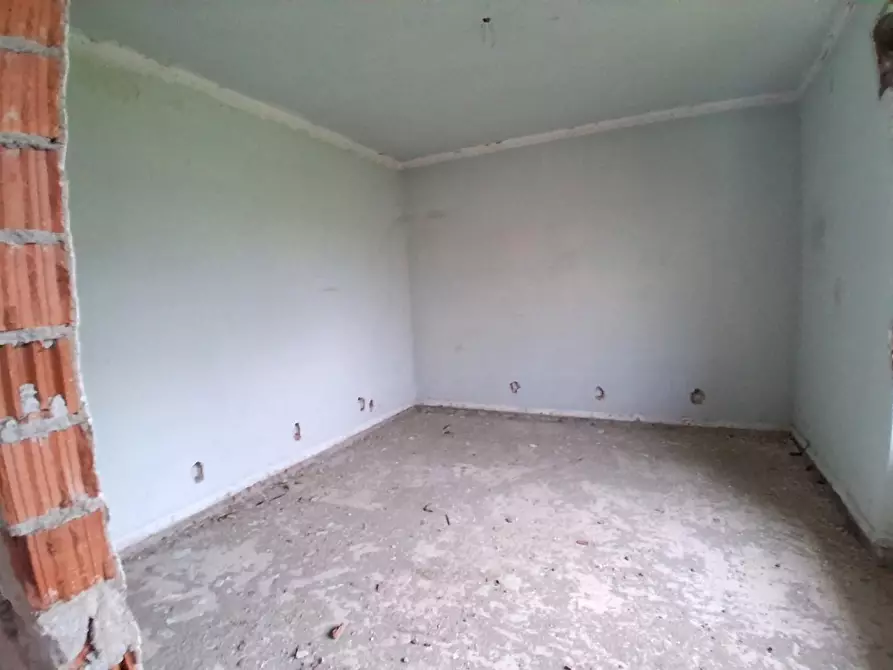 Immagine 13 di Villa in vendita  a Capannori