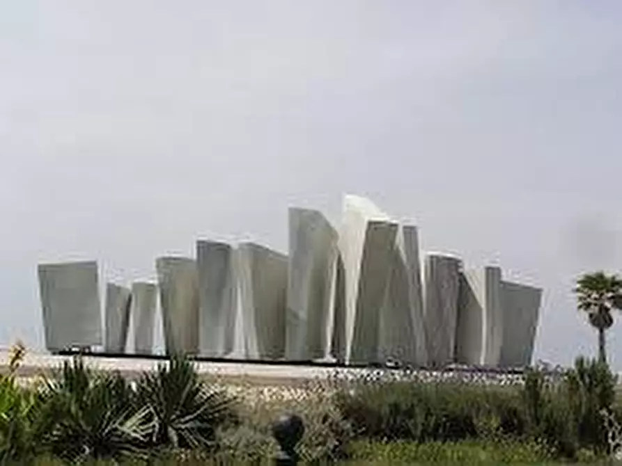 Immagine 24 di Appartamento in vendita  a Massa