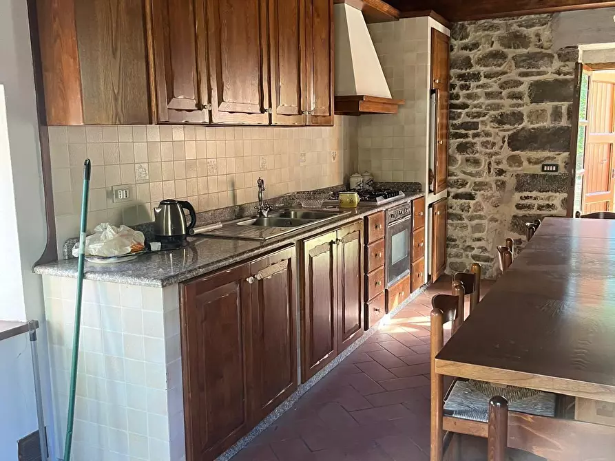 Immagine 5 di Rustico / casale in affitto  a Pescaglia