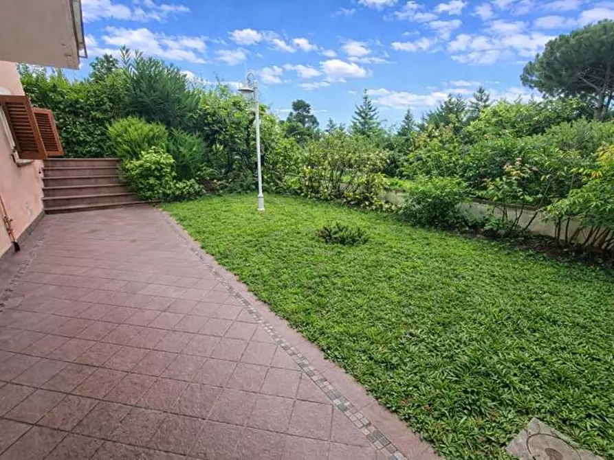 Immagine 3 di Casa indipendente in vendita  a Montopoli In Val D'arno