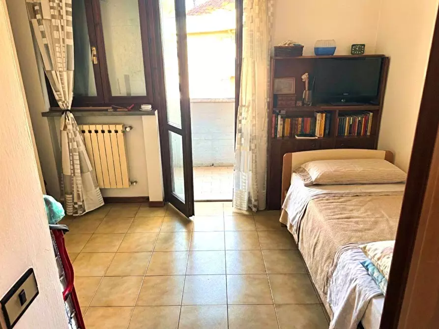 Immagine 6 di Villetta a schiera in vendita  a Massa