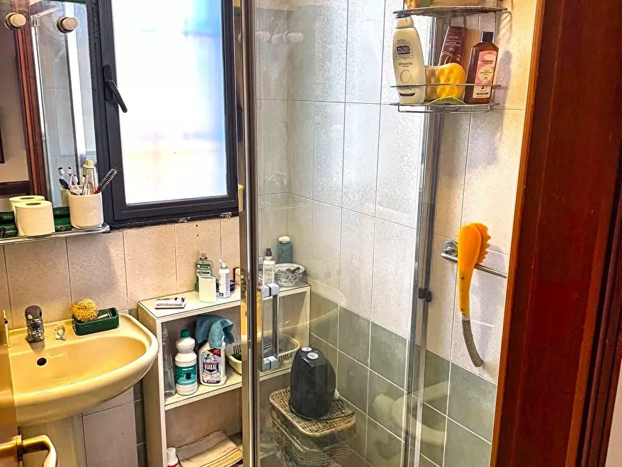 Immagine 8 di Villetta a schiera in vendita  a Massa