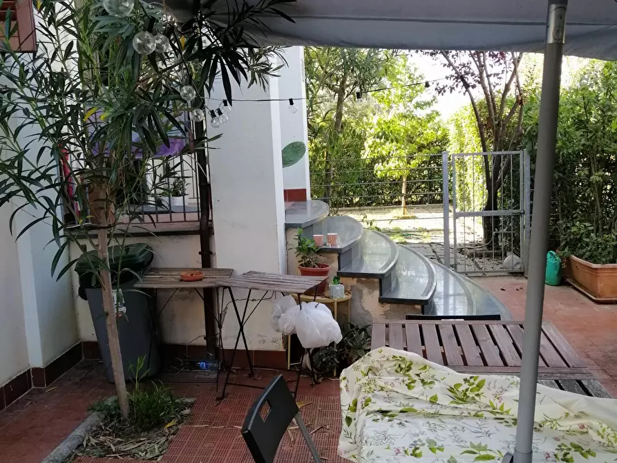 Immagine 20 di Casa bifamiliare in vendita  a Pisa