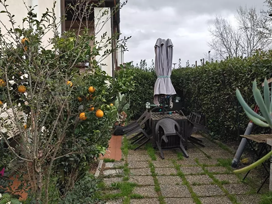 Immagine 38 di Casa bifamiliare in vendita  a Pisa