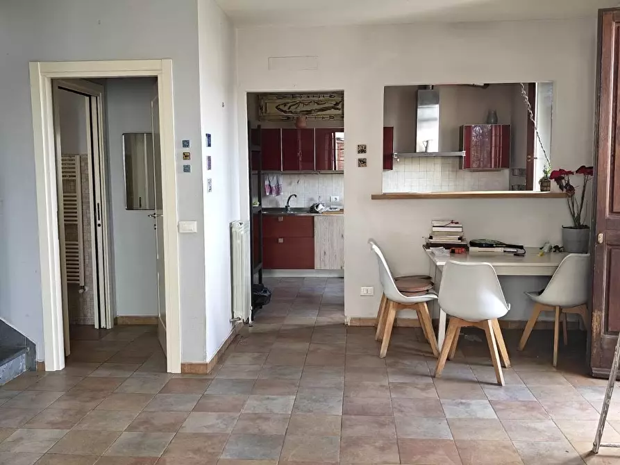 Immagine 11 di Casa bifamiliare in vendita  a Pisa