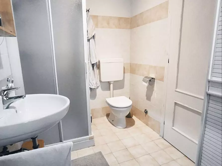 Immagine 11 di Terratetto in vendita  a Massa