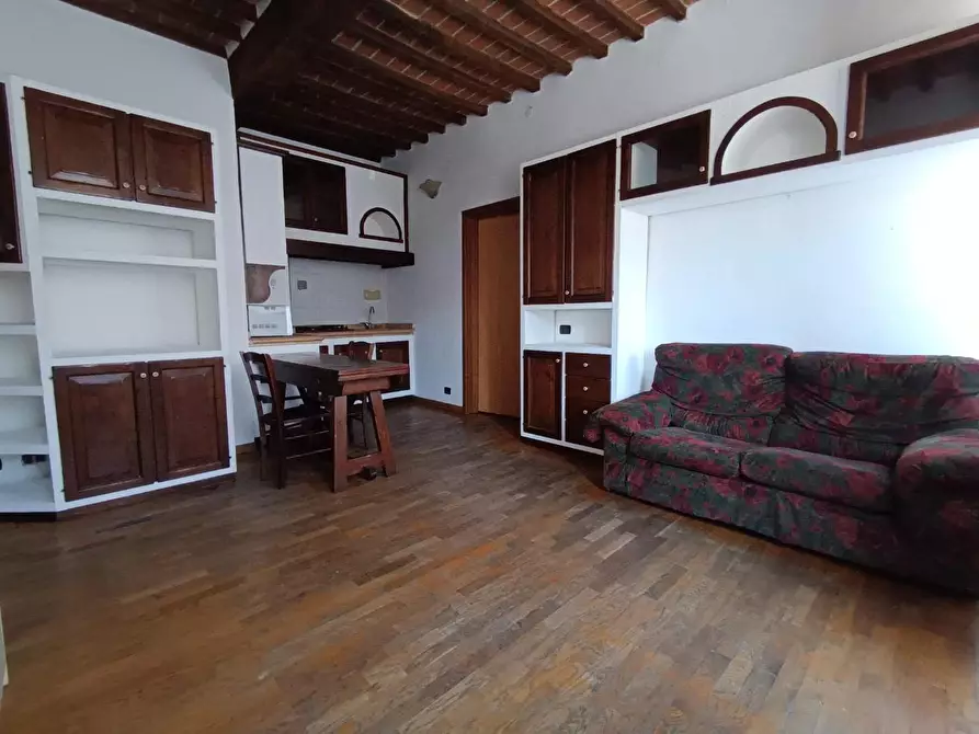 Immagine 1 di Appartamento in vendita  a Livorno