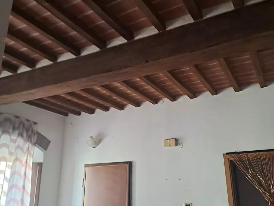 Immagine 2 di Appartamento in vendita  a Livorno