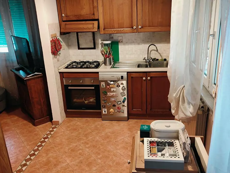 Immagine 5 di Appartamento in vendita  a Livorno