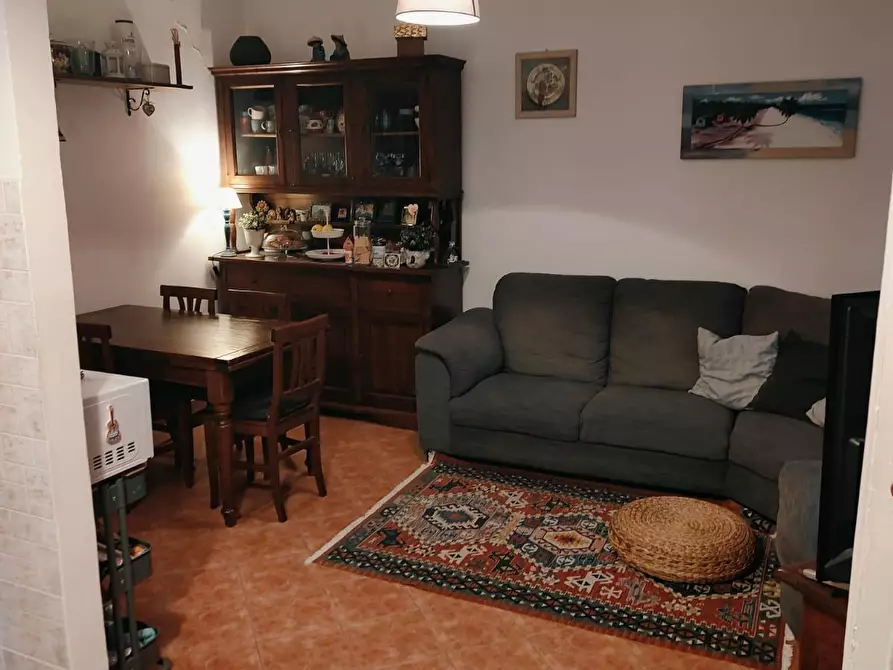 Immagine 4 di Appartamento in vendita  a Livorno