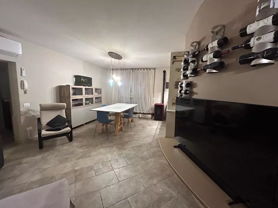 Immagine 27 di Villa in vendita  a Fucecchio