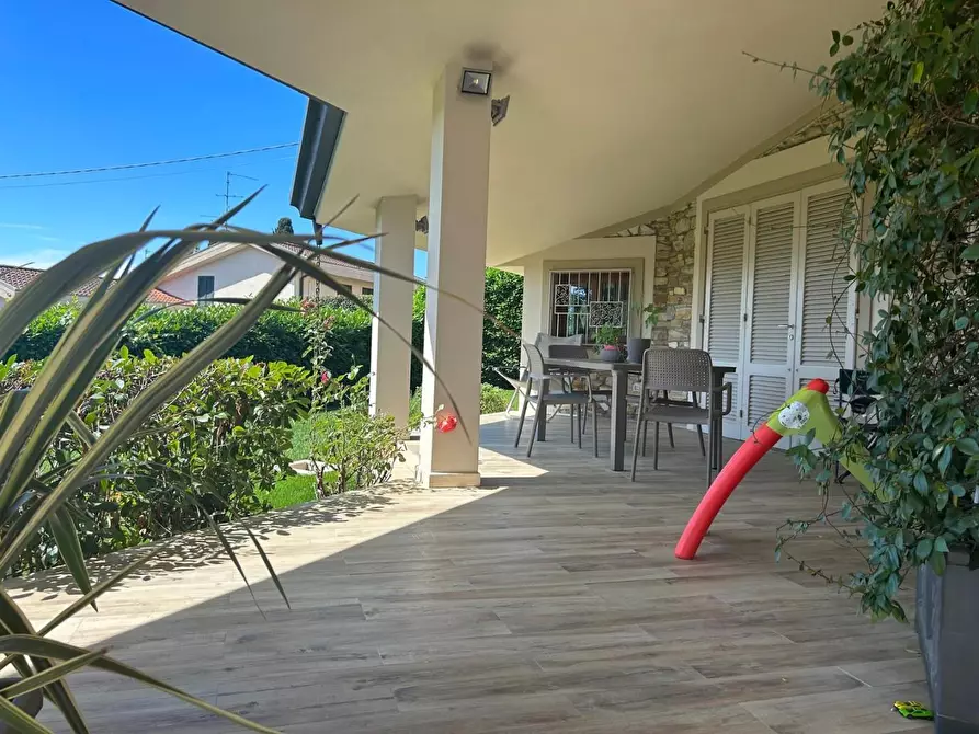 Immagine 33 di Villa in vendita  a Fucecchio