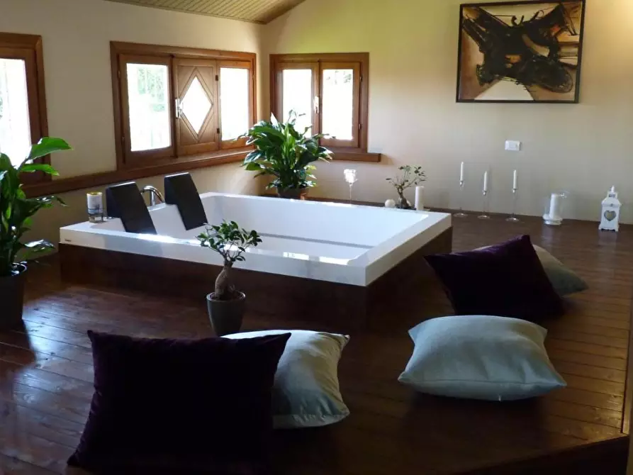 Immagine 15 di Villa in vendita  a Fucecchio