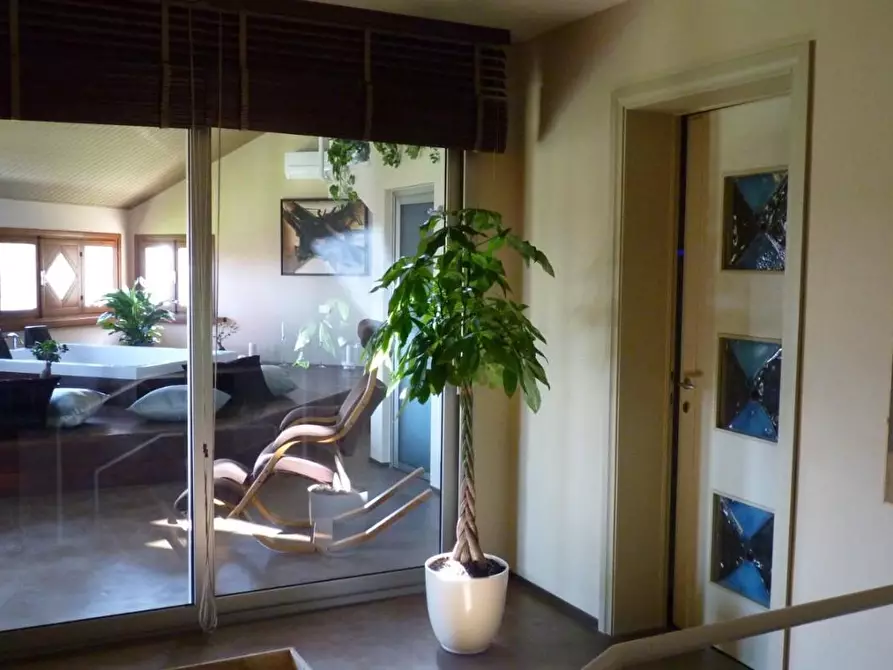 Immagine 10 di Villa in vendita  a Fucecchio