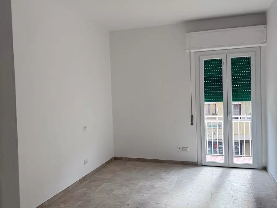 Immagine 2 di Appartamento in vendita  a Viareggio