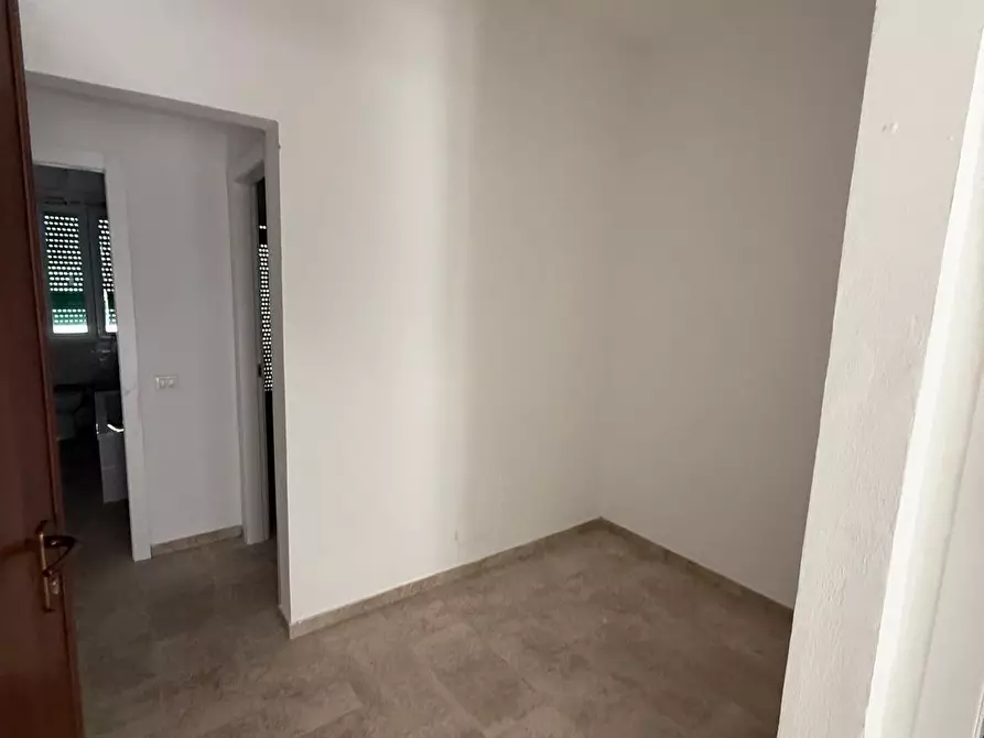 Immagine 3 di Appartamento in vendita  a Viareggio