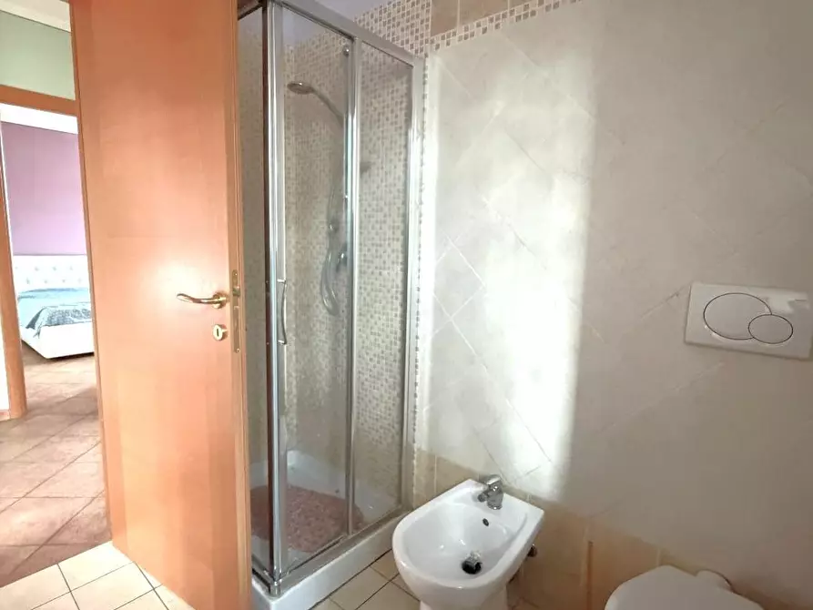 Immagine 23 di Appartamento in vendita  a Santa Maria A Monte