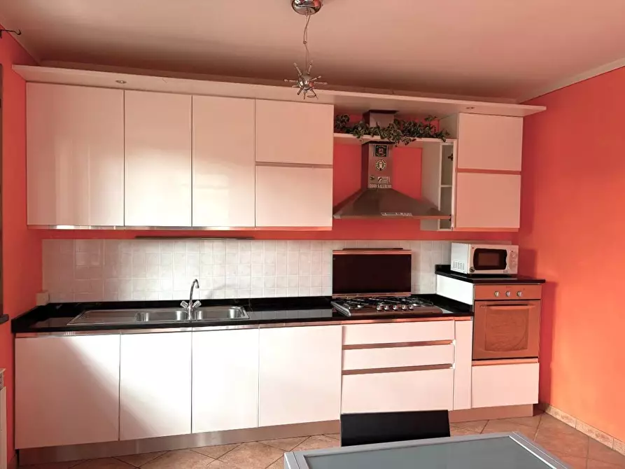 Immagine 10 di Appartamento in vendita  a Santa Maria A Monte