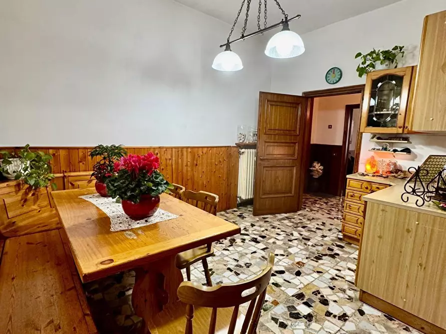 Immagine 7 di Appartamento in vendita  a Lastra A Signa