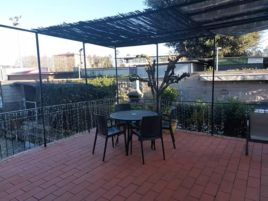 Immagine 16 di Appartamento in vendita  a Lastra A Signa