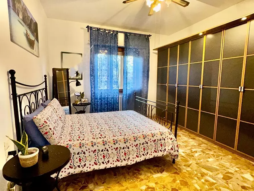 Immagine 14 di Appartamento in vendita  a Lastra A Signa