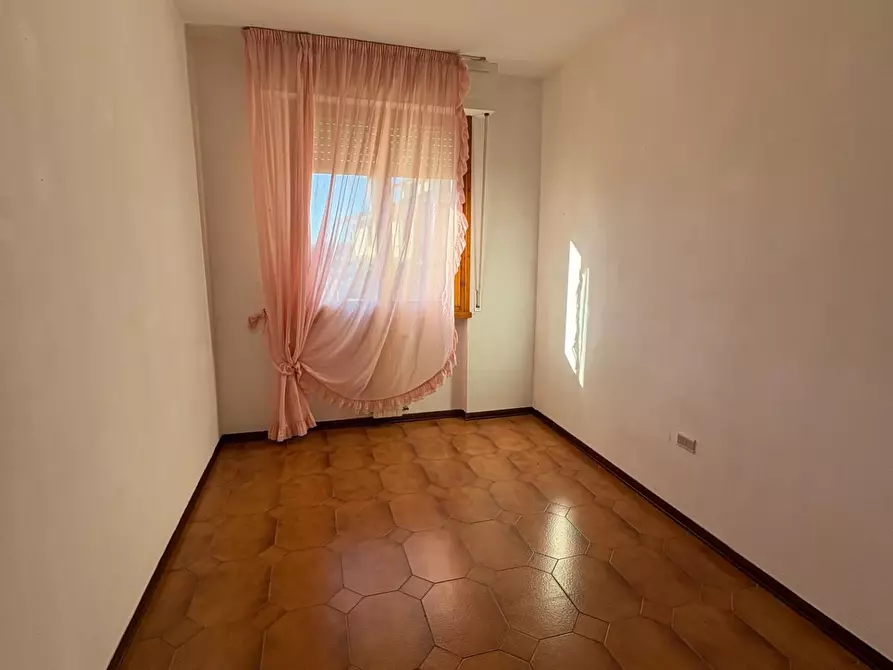 Immagine 12 di Appartamento in vendita  a Crespina Lorenzana