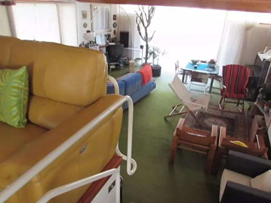 Immagine 4 di Villa in vendita  a Borgo A Mozzano