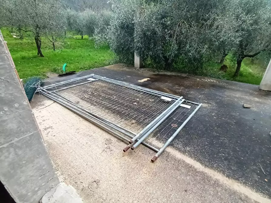 Immagine 22 di Villa in vendita  a Capannori