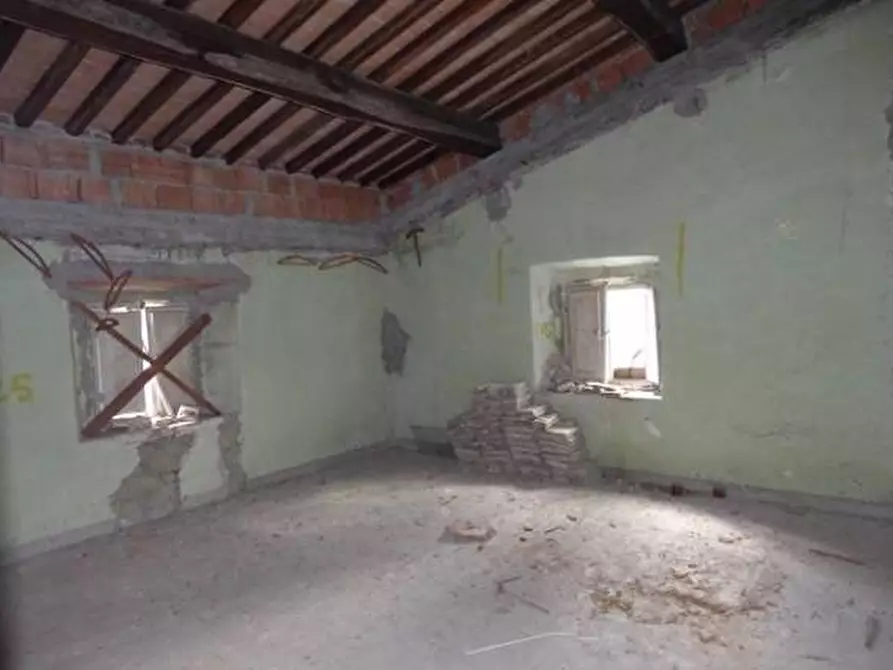 Immagine 4 di Terratetto in vendita  a San Giuliano Terme